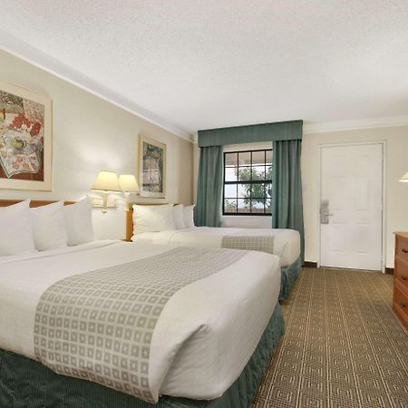 Baymont By Wyndham Longview Motel Kültér fotó