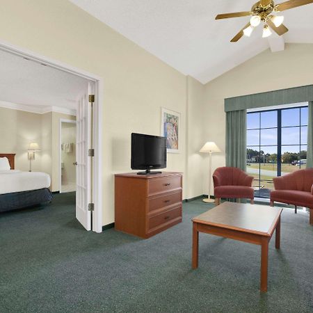 Baymont By Wyndham Longview Motel Kültér fotó
