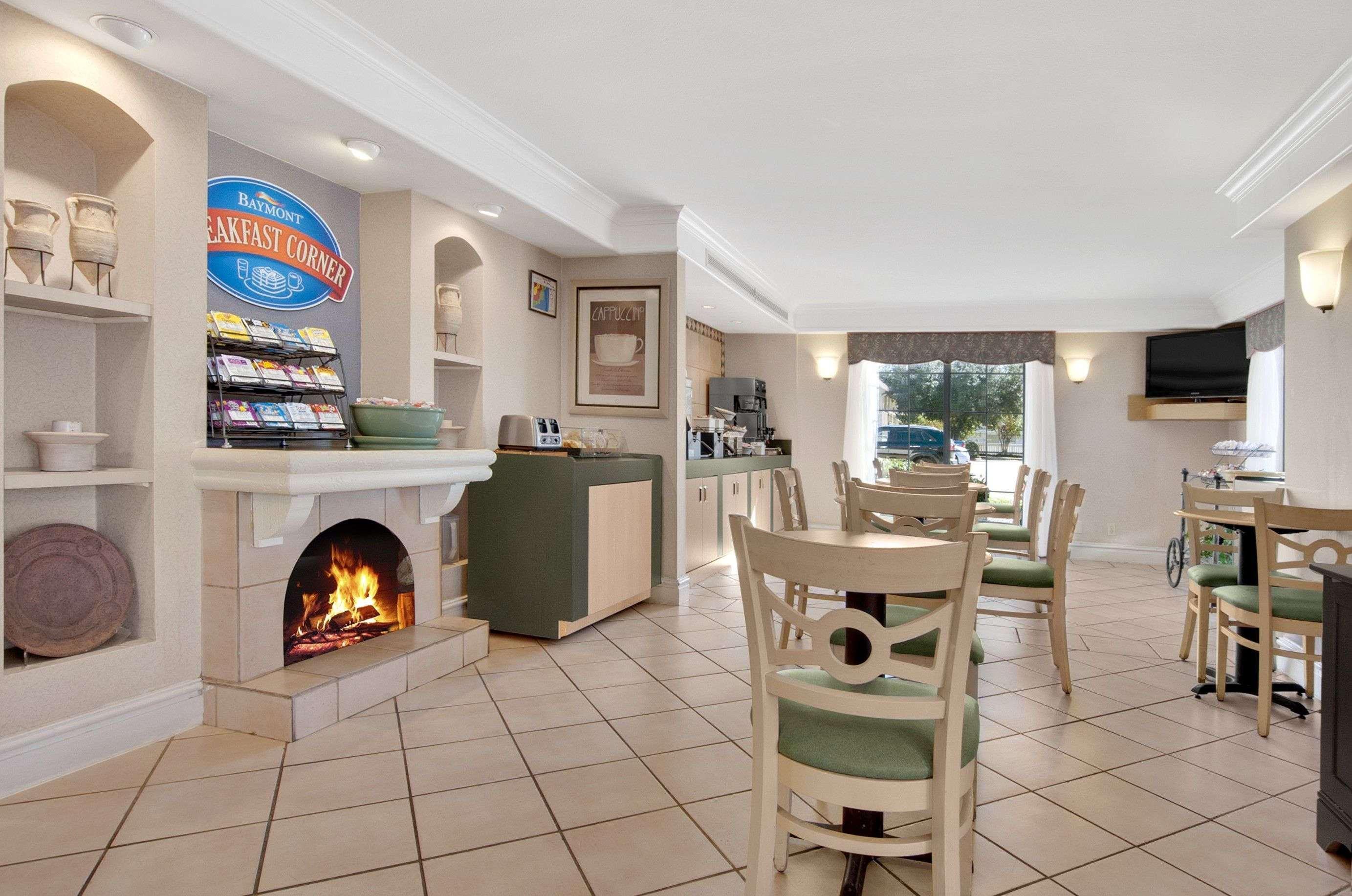 Baymont By Wyndham Longview Motel Kültér fotó