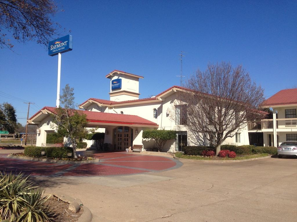 Baymont By Wyndham Longview Motel Kültér fotó
